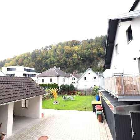 Schickes Zimmer Mit Top-Ausstattung In Idealer Lage Feldkirch Exterior foto